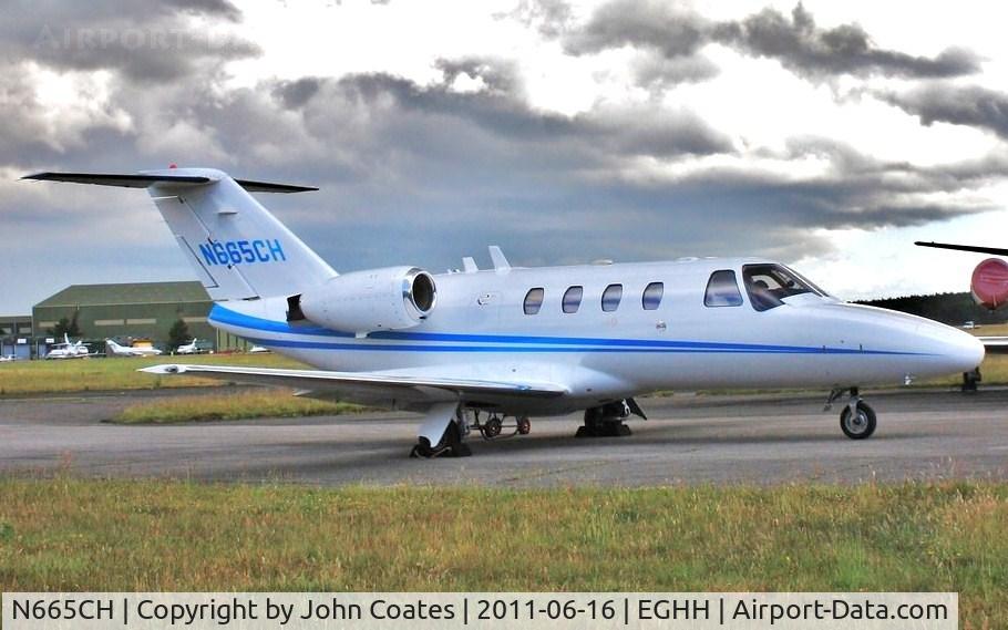 N665CH, 2002 Cessna 525 CitationJet CJ1 C/N 525-0504, Parked at Citation Centre