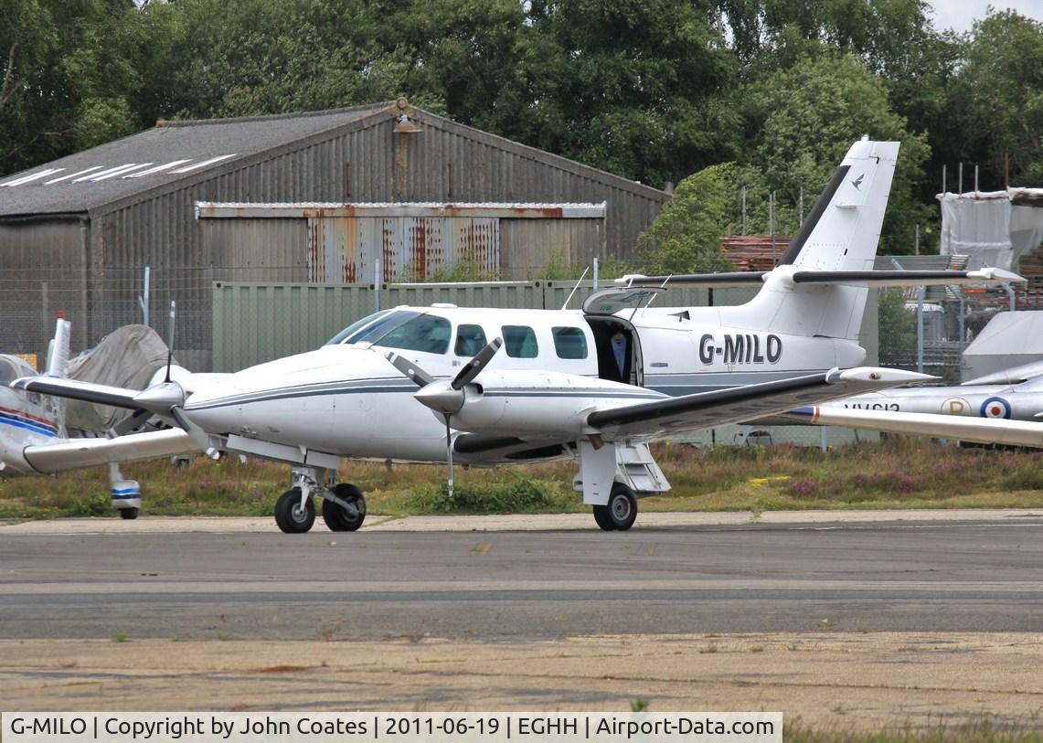 G-MILO, 1983 Cessna T303 Crusader C/N T30300211, Visitor at BHL