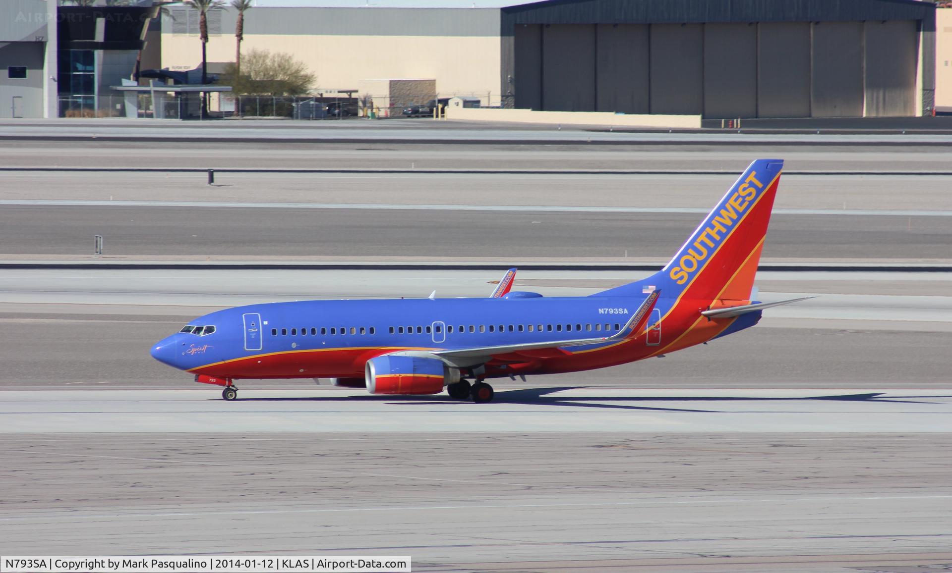 N793SA, 2001 Boeing 737-7H4 C/N 27888, Boeing 737-700