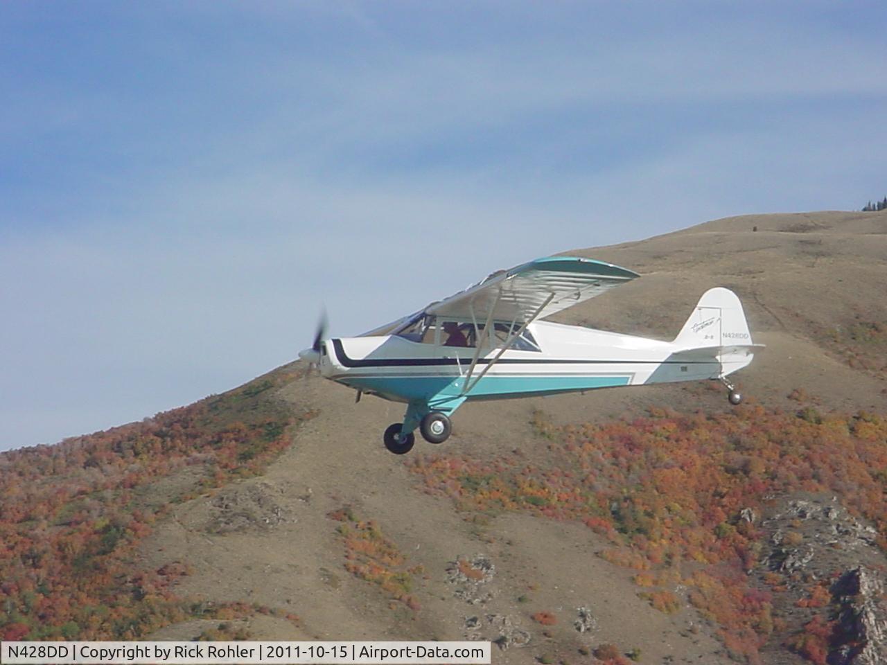 N428DD, Wag-Aero Sportsman 2+2 C/N 1407, Photo was taken in-flight by Rick Rohler, flying a RV-6A. Mountain in the background is the ridge between Willard Peak and Sardine Canyon, near Brigham City, UT.