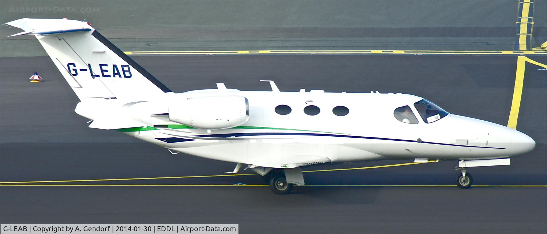 G-LEAB, 2008 Cessna 510 Citation Mustang Citation Mustang C/N 510-0073, London Executive Aviation (untitled), is here on taxiway 