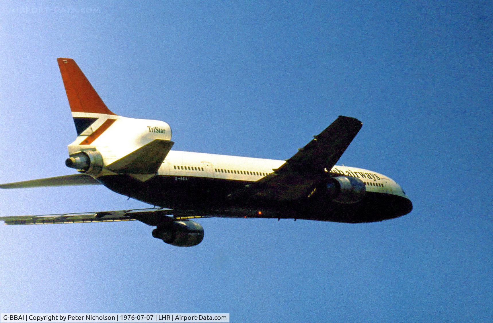 G-BBAI, 1974 Lockheed L-1011-385-1 TriStar 1 C/N 193N-1102, L-1011 TriStar of British Airways departing from Heathrow in the Summer of 1976.