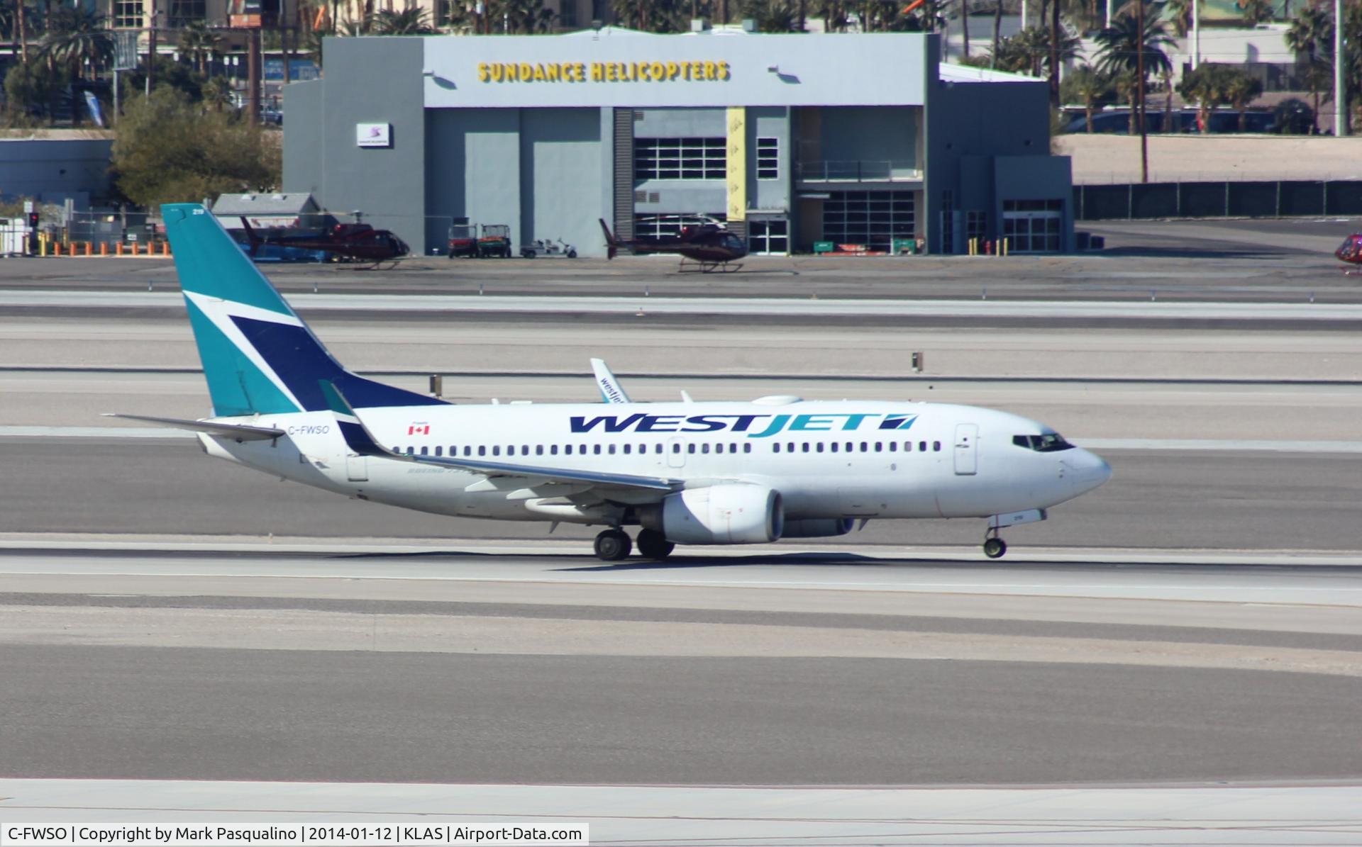 C-FWSO, 2004 Boeing 737-7CT C/N 32759, Boeing 737-700