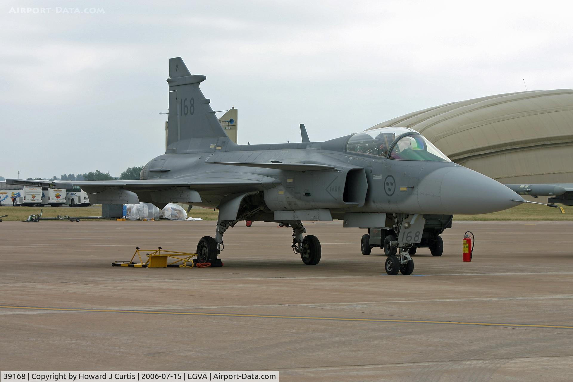 39168, Saab JAS-39A Gripen C/N 39168, RIAT 2006 flight line. F7/Swedish AF.