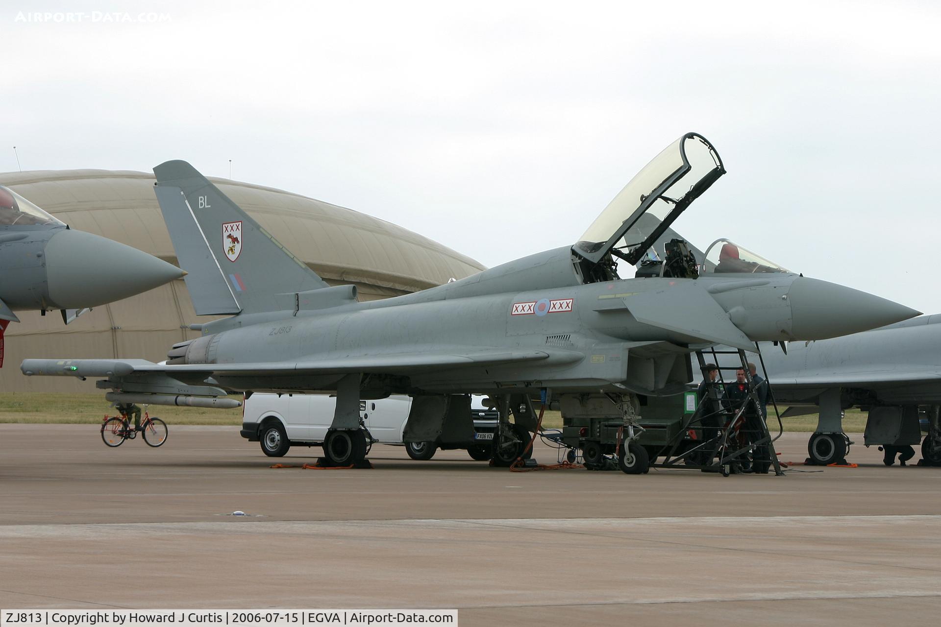 ZJ813, 2005 Eurofighter EF-2000 Typhoon T1 C/N 0091/BT014, RIAT 2006 flight line. Not an F1 at all (and never was). A T1A at this juncture, painted as BL/29(R) Squadron.