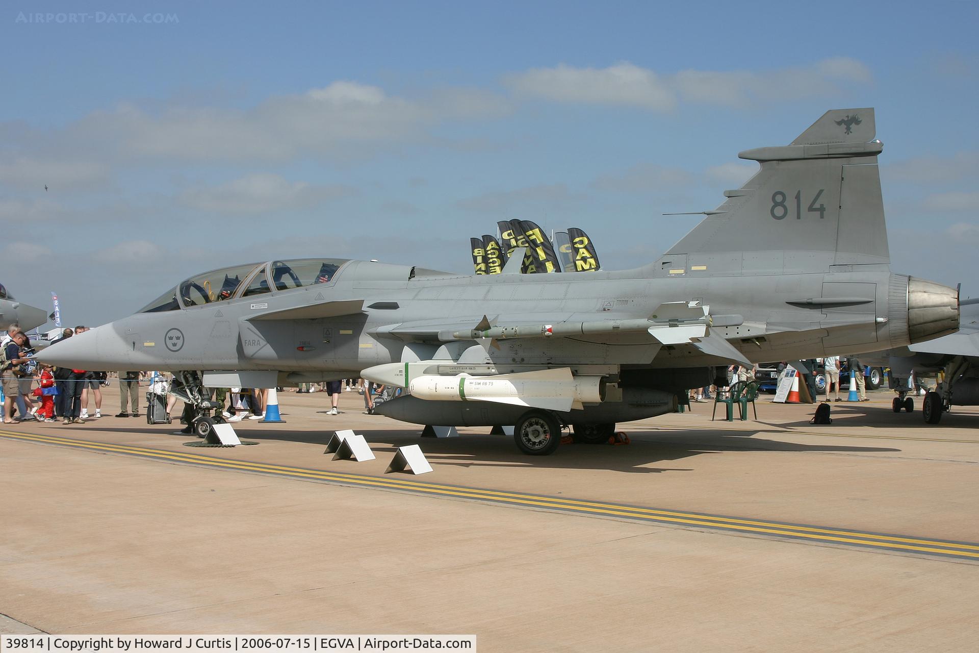 39814, Saab JAS-39B Gripen C/N 39814, RIAT 2006; on static display. F7, Swedish AF.