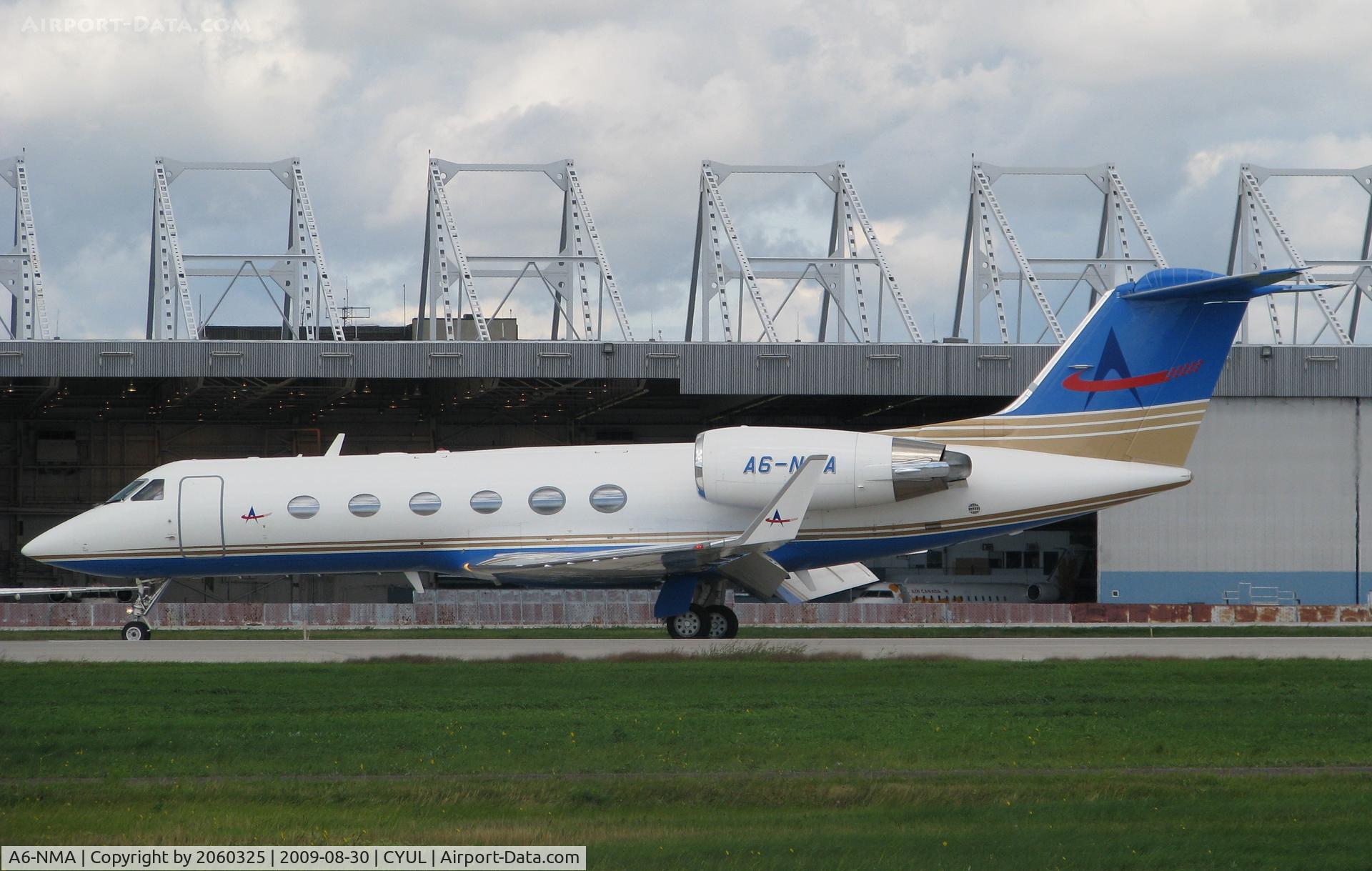A6-NMA, 1999 Gulfstream Aerospace Gulfstream IV C/N 1381, Arrival at YUL on runway 24L.
