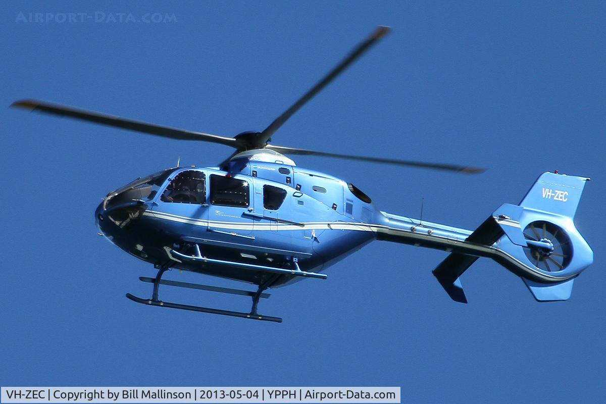 VH-ZEC, 2009 Eurocopter EC-135P-2+ C/N 0799, Media onboad for the start of the Fremantle to Bali yacht race