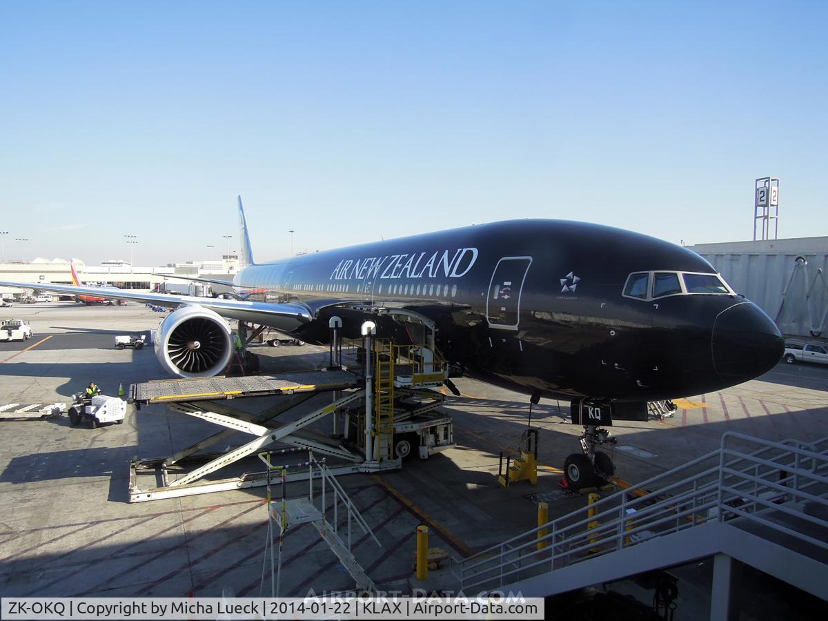 ZK-OKQ, 2011 Boeing 777-306/ER C/N 40689, At LAX
