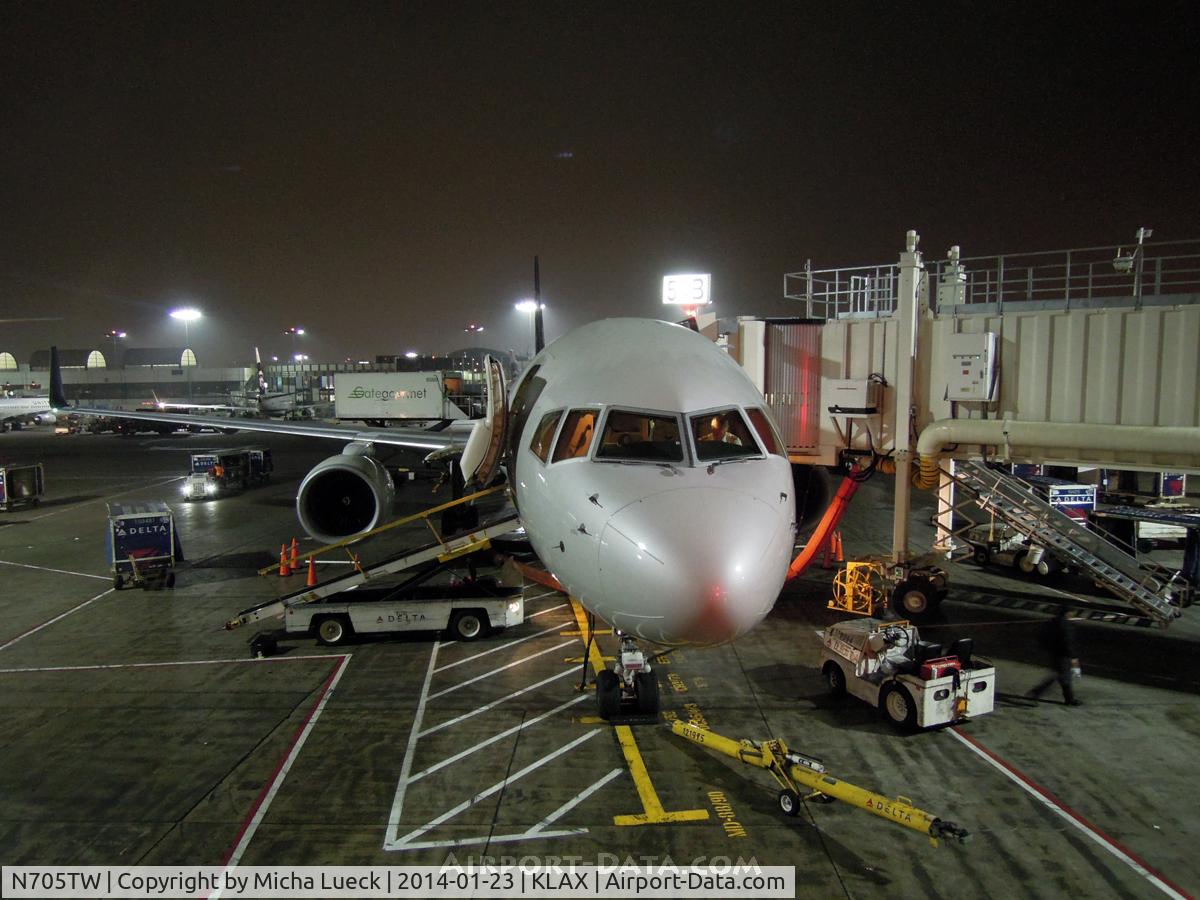 N705TW, 1997 Boeing 757-231ER C/N 28479, At LAX