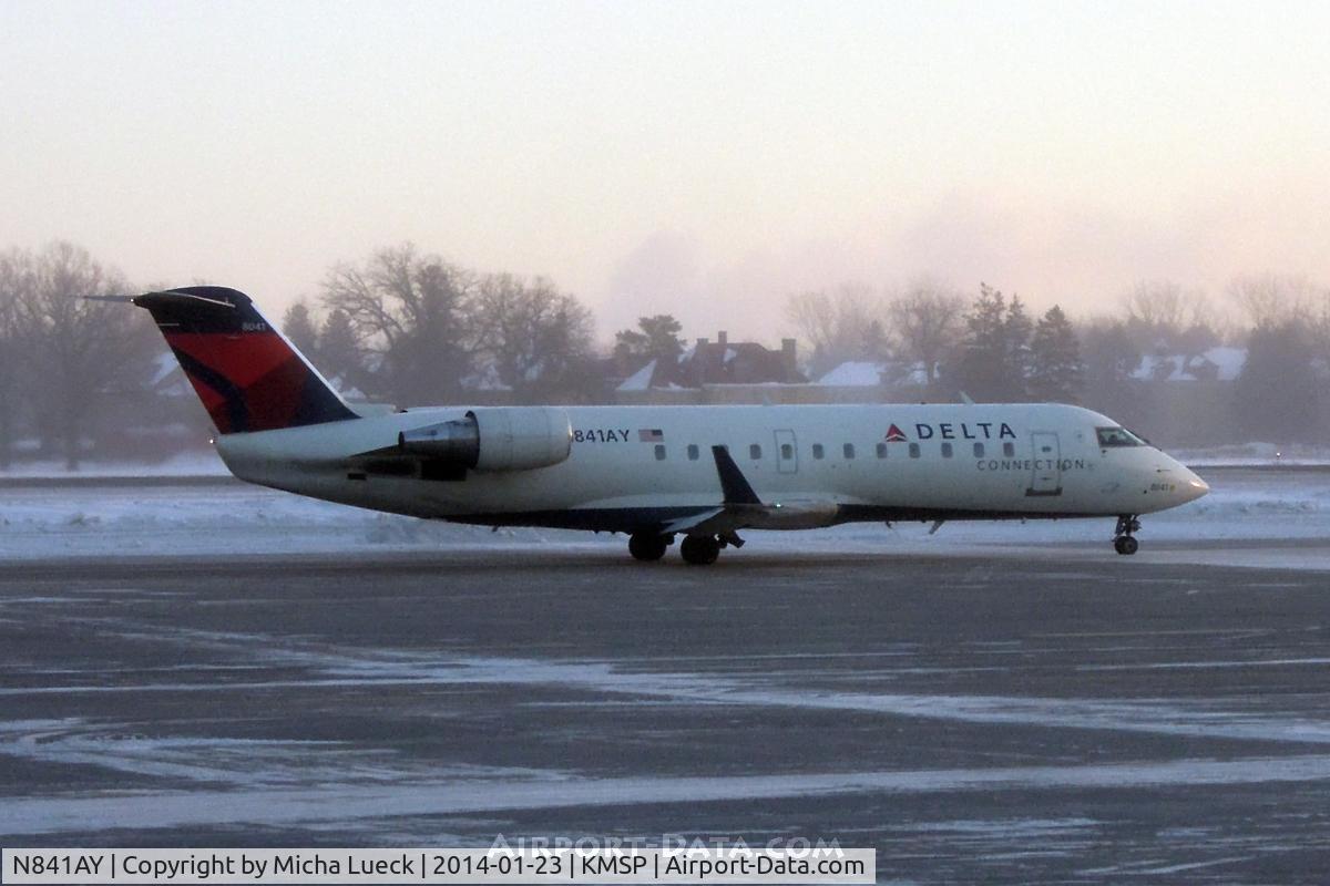 N841AY, 2005 Bombardier CRJ-200ER (CL-600-2B19) C/N 8041, At Minneapolis - St Paul
