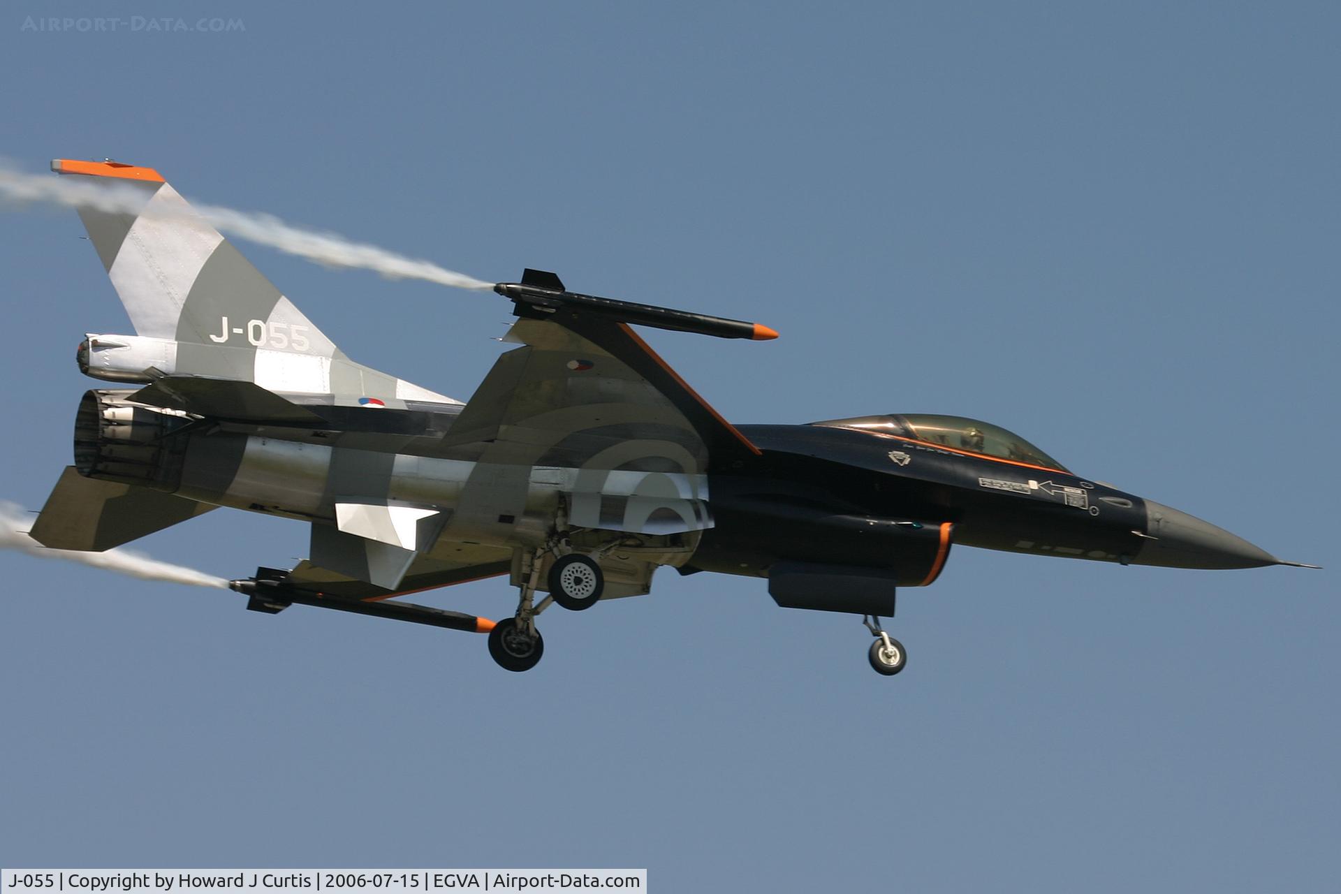 J-055, Fokker F-16AM Fighting Falcon C/N 6D-138, RIAT 2006.