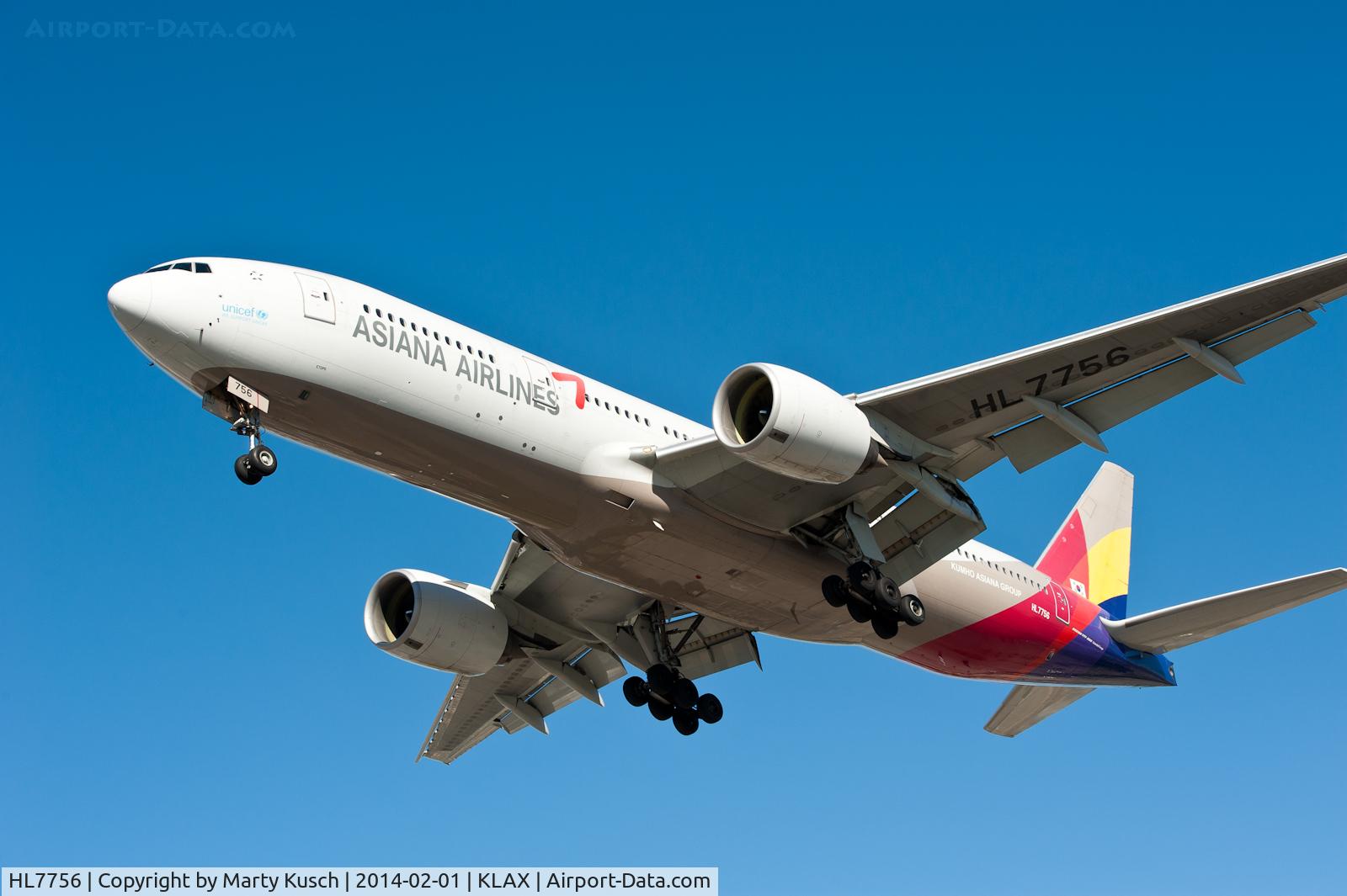 HL7756, Boeing 777-28E/ER C/N 30860/659, Arrival Runway 24R