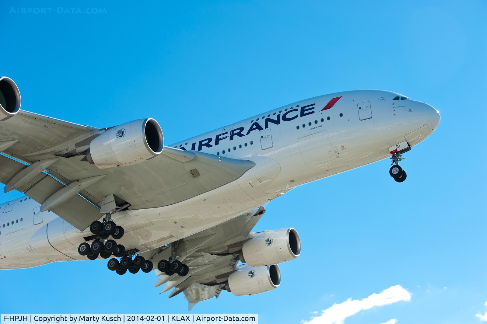 F-HPJH, 2011 Airbus A380-861 C/N 099, Arrival Runway 24R