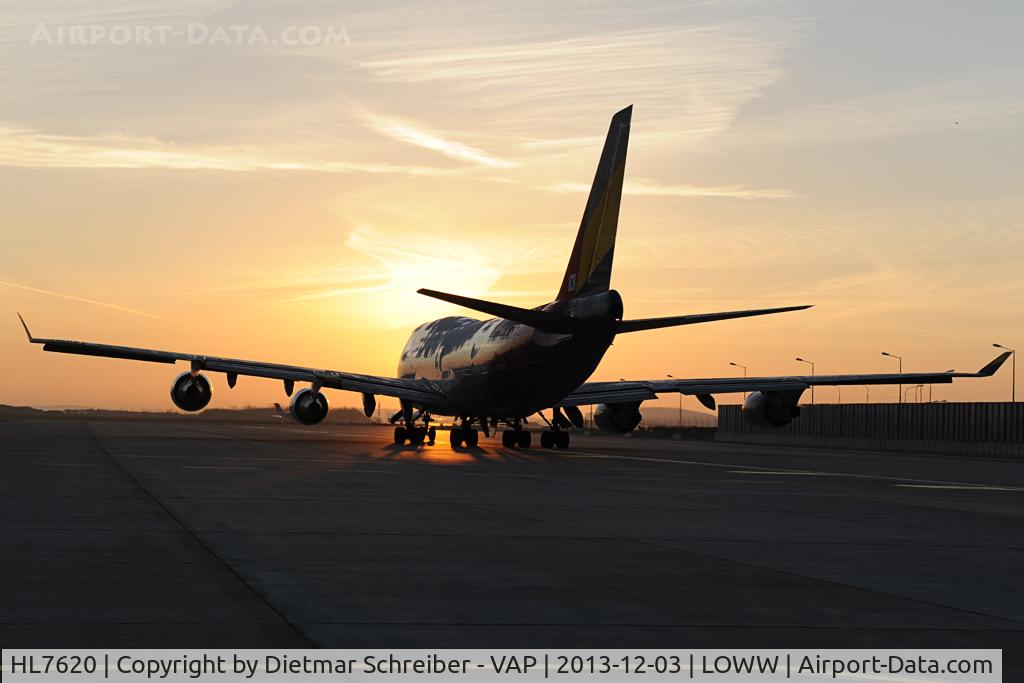 HL7620, 1999 Boeing 747-419BDS(F) C/N 29375, Asiana Boeing 747-400