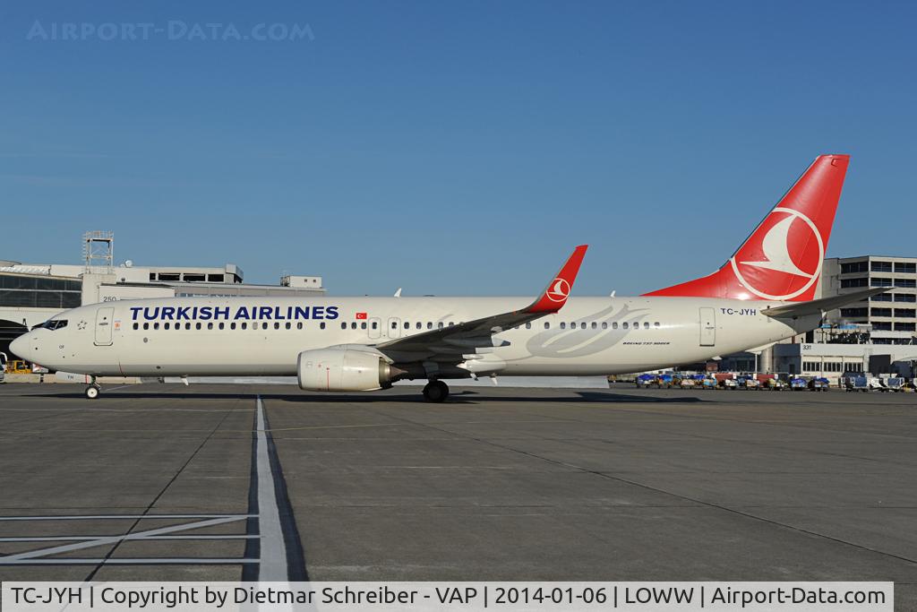 TC-JYH, 2012 Boeing 737-9F2/ER C/N 40984, THY Boeing 737-900
