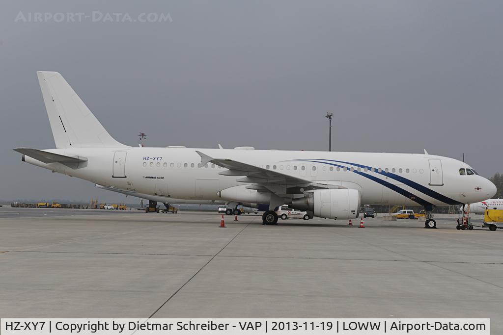 HZ-XY7, 2004 Airbus A320-214 C/N 2165, Airbus 320