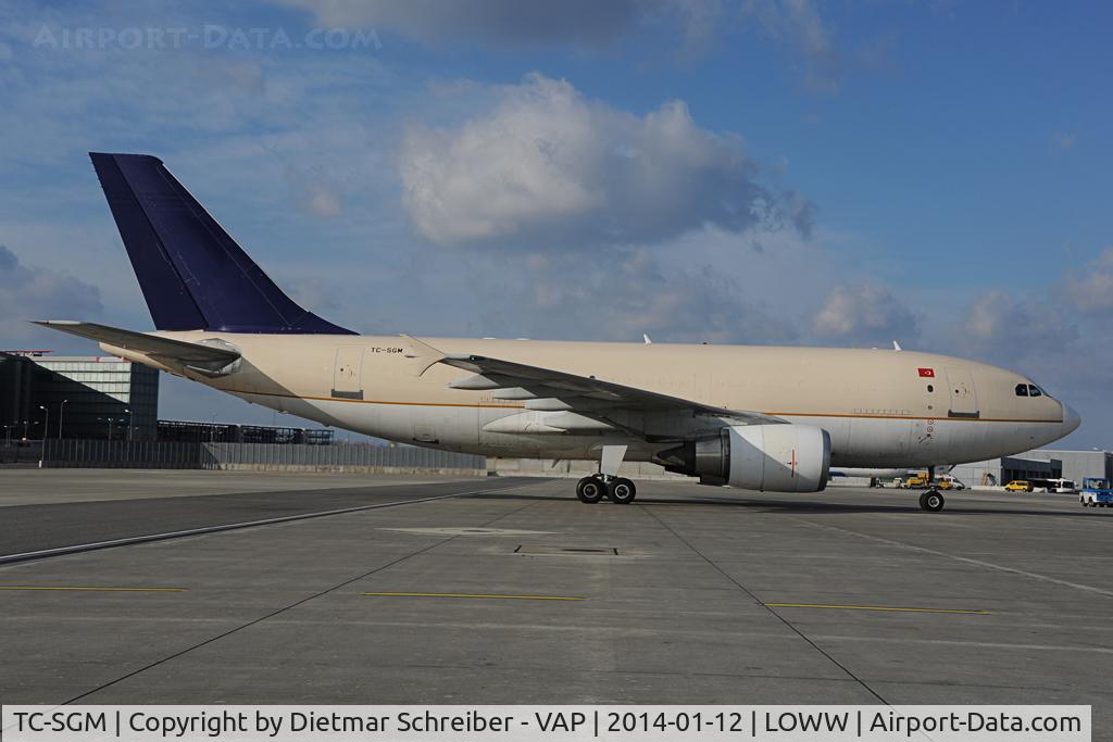 TC-SGM, 1991 Airbus A310-308(F) C/N 592, Airbus 310-300