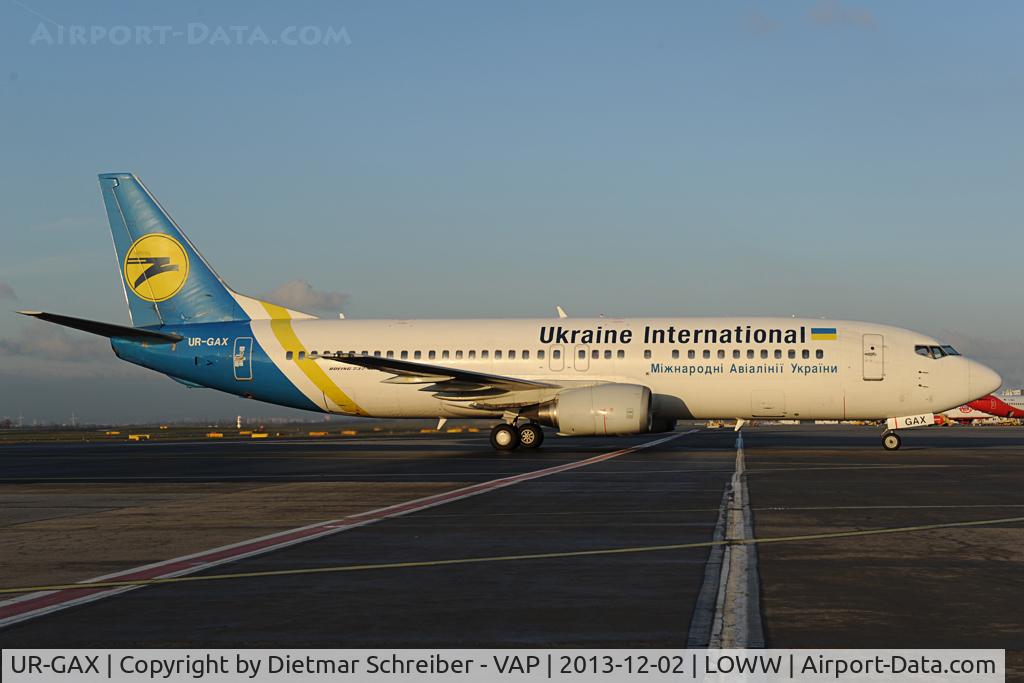 UR-GAX, 1992 Boeing 737-4Y0 C/N 26066, Ukraine International Boeing 737-400