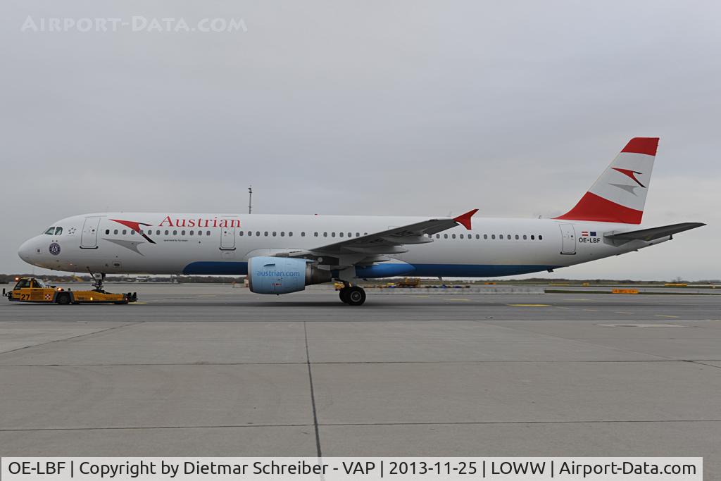 OE-LBF, 2001 Airbus A321-211 C/N 1458, Austrian Airlines Airbus 321 with Austria Wien sticker