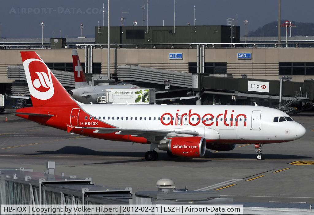 HB-IOX, 2008 Airbus A319-112 C/N 3604, at zurich