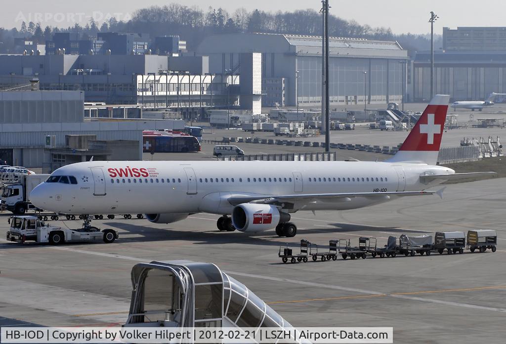 HB-IOD, 1995 Airbus A321-111 C/N 522, Swiss