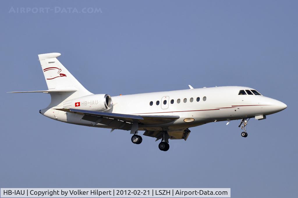 HB-IAU, 2003 Dassault Falcon 2000EX C/N 14, at zurich