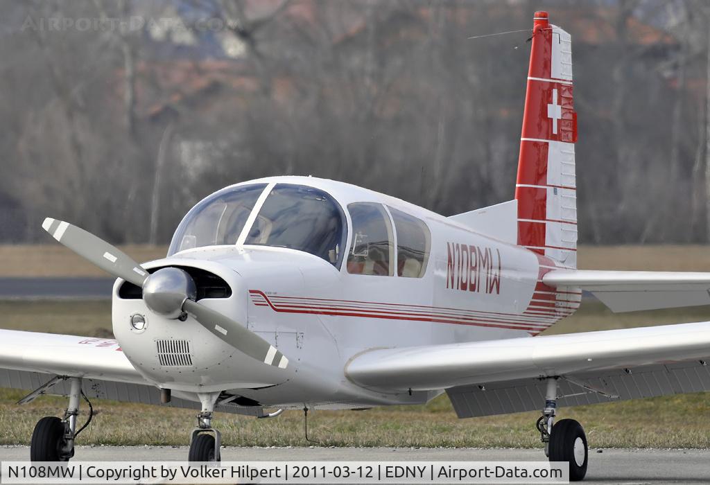 N108MW, SIAI-Marchetti S-205-18R C/N 104, at fdh