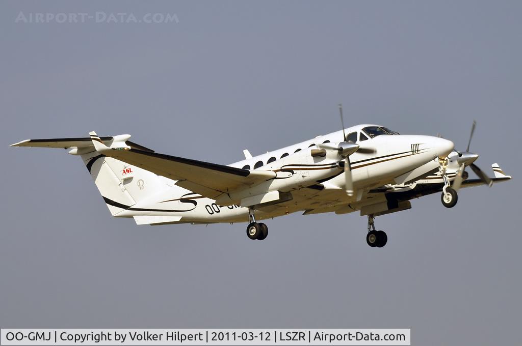 OO-GMJ, 2005 Beech 300 (Super King Air 350) C/N FL-460, at ach