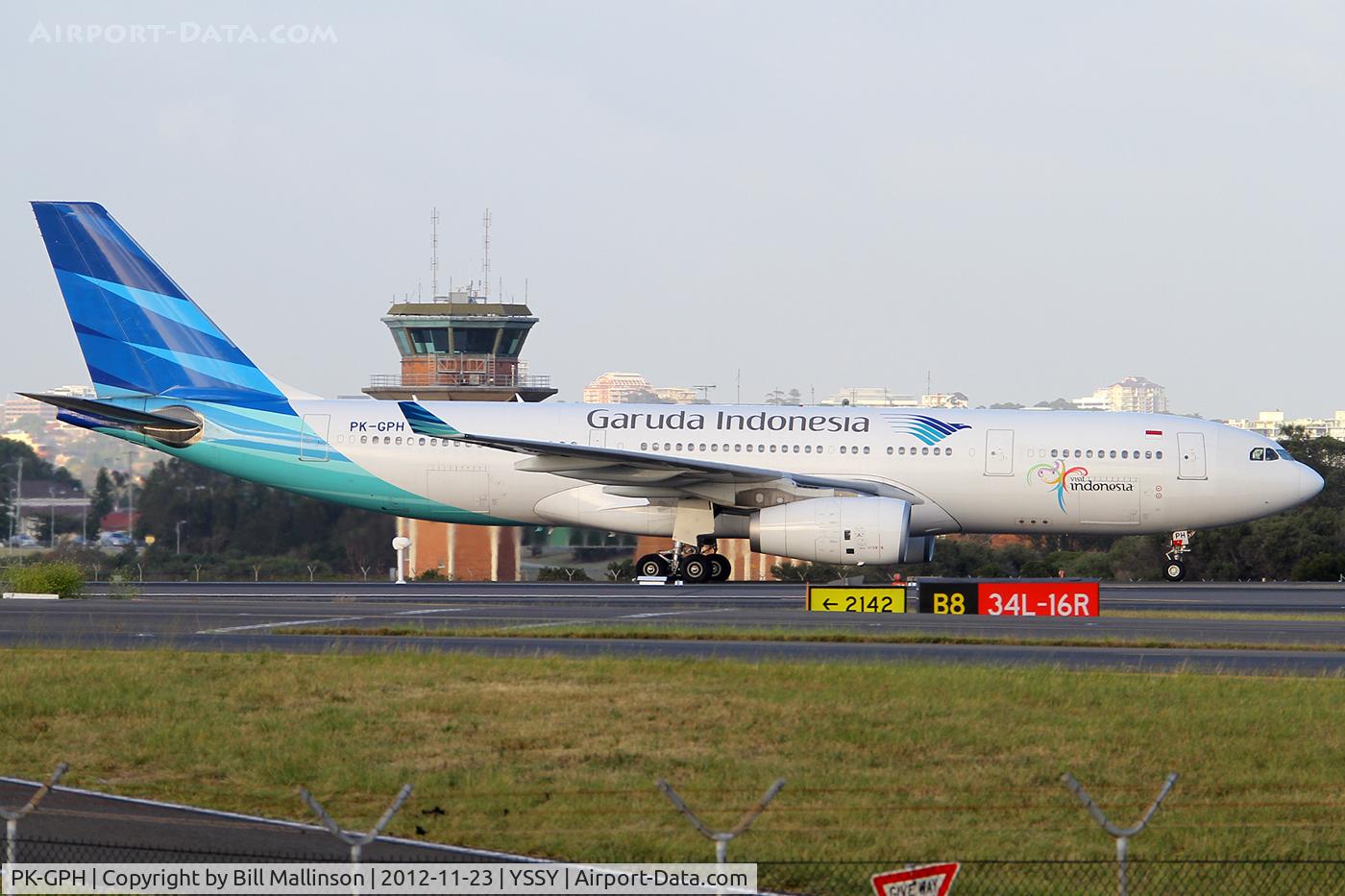 PK-GPH, 2009 Airbus A330-243 C/N 1020, TAXIING