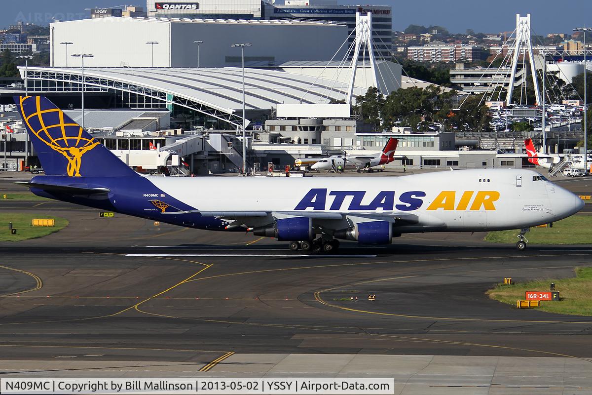 N409MC, 2000 Boeing 747-47UF C/N 30558/1242, ROLLING ON 34R