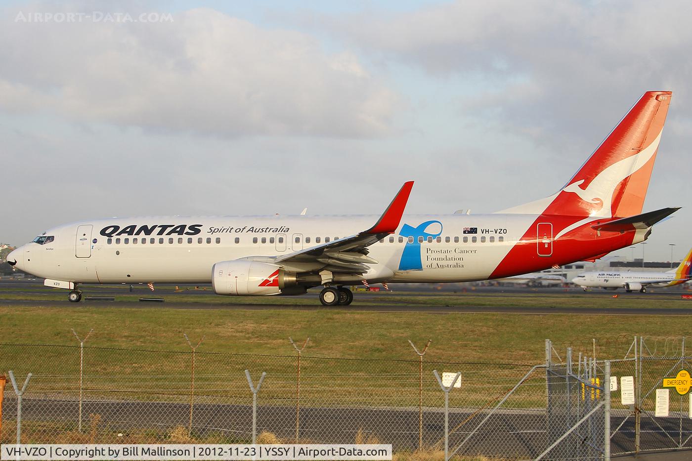 VH-VZO, 2011 Boeing 737-838 C/N 34191, PROSTATE CANCER FOUNDATION
