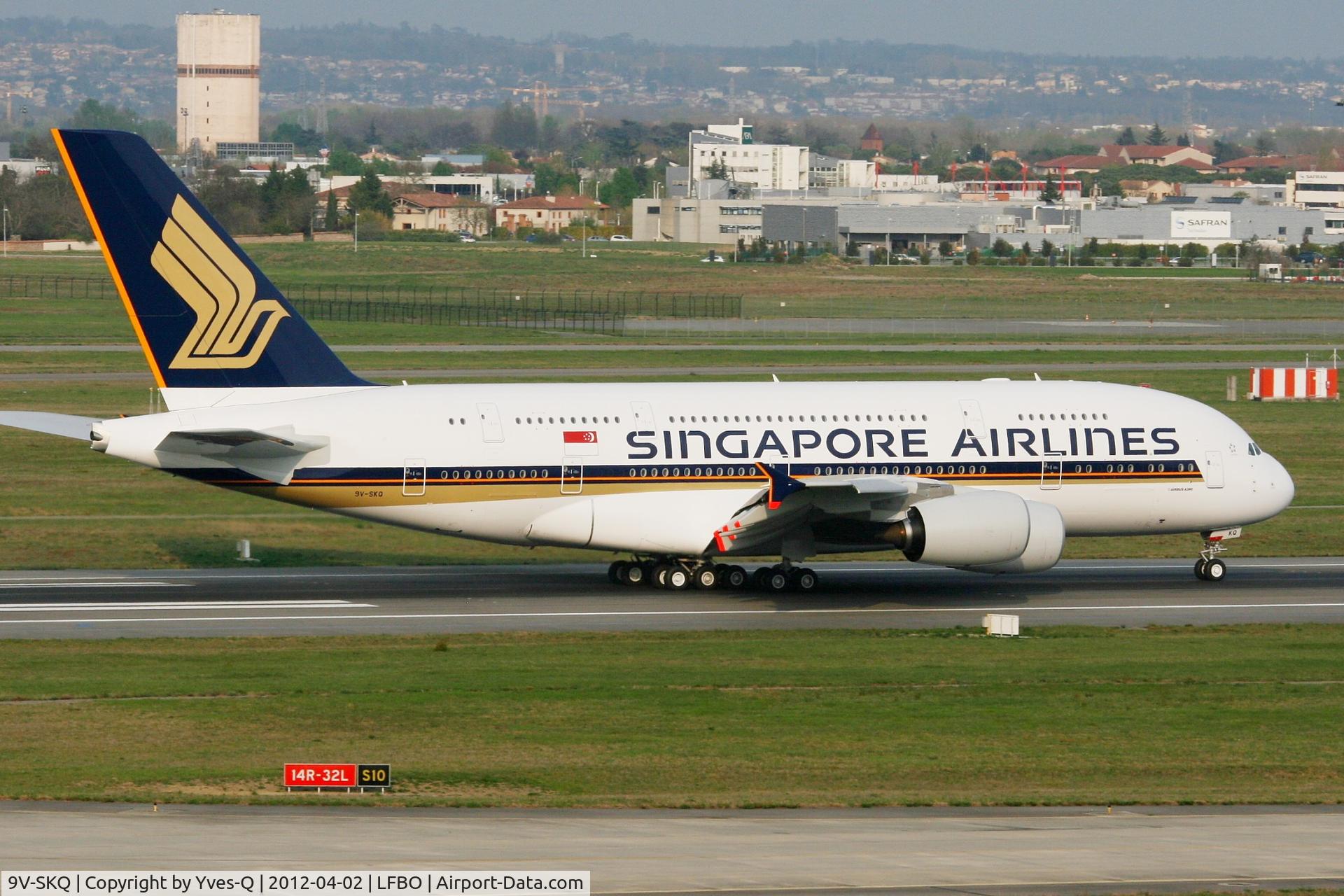 9V-SKQ, 2011 Airbus A380-841 C/N 079, Airbus A380-841, Take off Rwy 14R, Delivery day, Toulouse Blagnac Airport (LFBO-TLS)