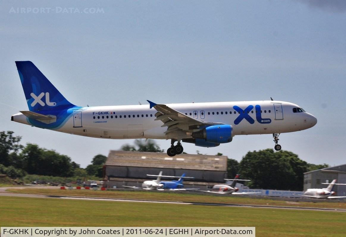 F-GKHK, 1992 Airbus A320-212 C/N 343, About to touchdown 26