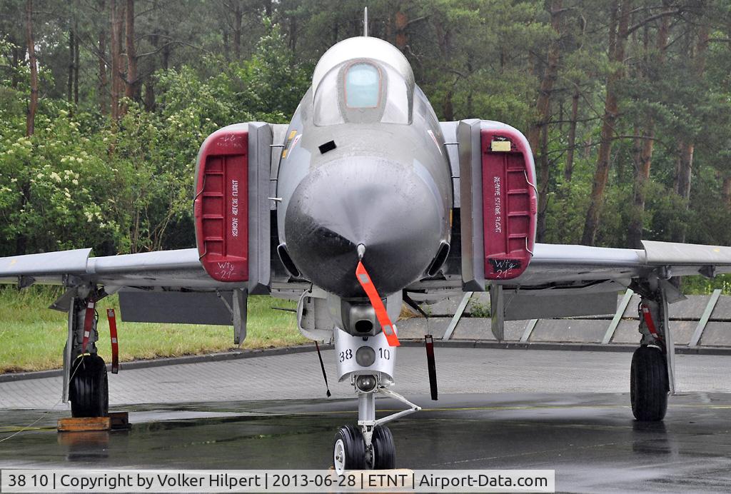 38 10, 1972 McDonnell Douglas F-4F Phantom II C/N 4635, at Phantom flyout