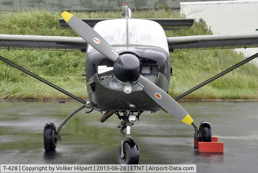T-428, Saab T-17 Supporter C/N 15-228, at phantom flyout