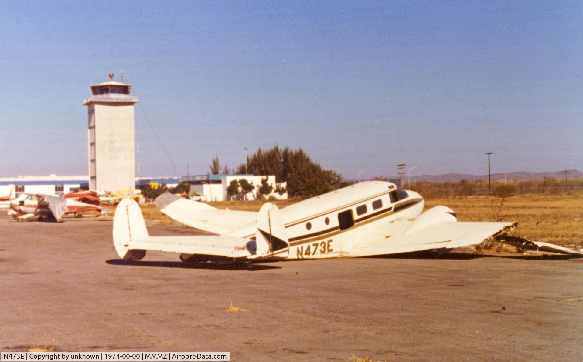 N473E, Beech D18S C/N A-544, Wrecked at Mazatlan, Mexico 1974