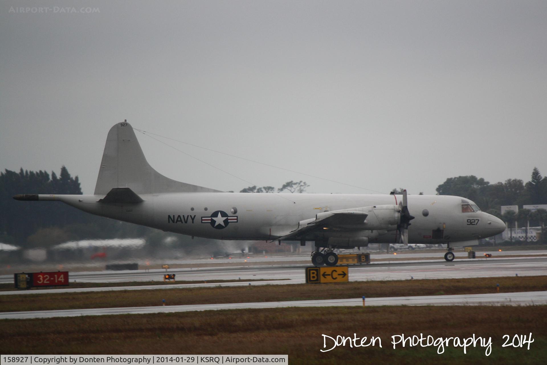 158927, Lockheed P-3C-145-LO Orion C/N 285A-5599, A P-3 Orion from the VP-26 “Tridents” squadron at Naval Air Station Jacksonville performs maneuvers at Sarasota-Bradenton International Airport