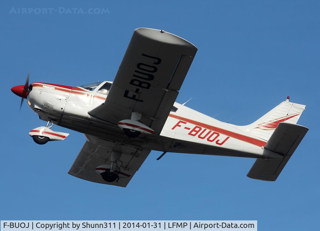 F-BUOJ, Piper PA-28-180 Cherokee C/N 287305463, Taking off from rwy 31