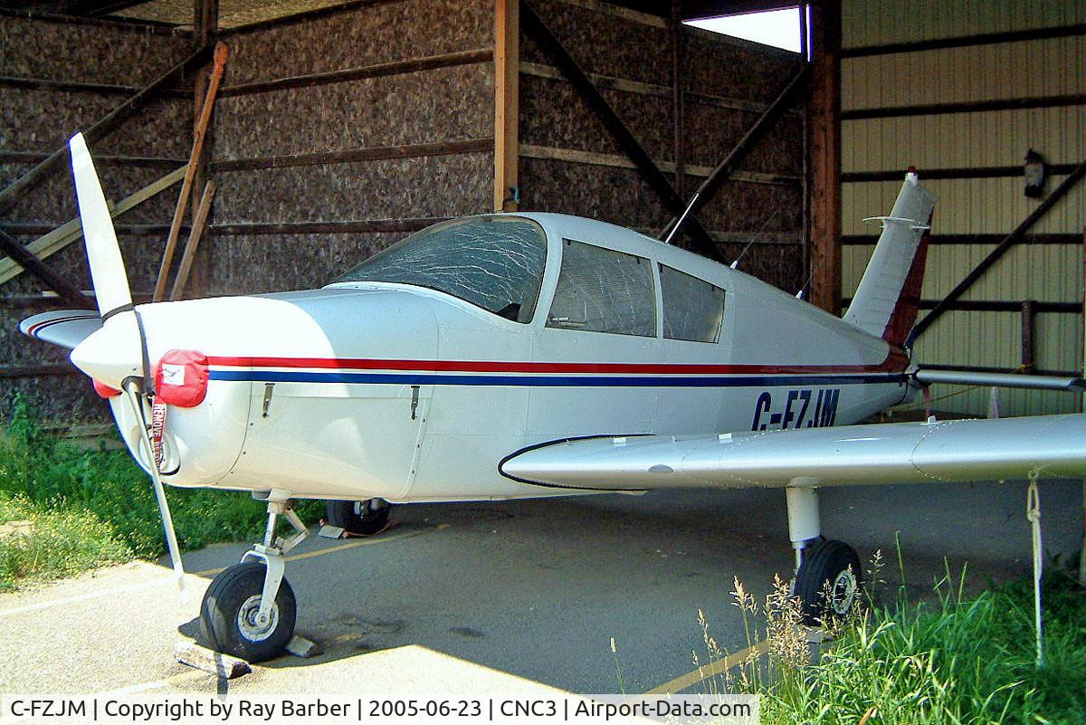 C-FZJM, 1971 Piper PA-28-140 C/N 28-7125298, Piper PA-28-140 Cherokee [28-7125298] Brampton~C 23/06/2005