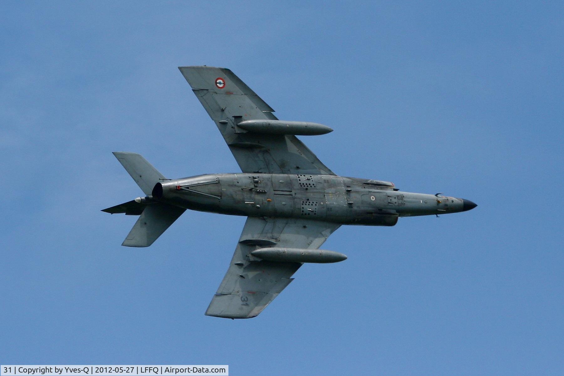 31, Dassault Super Etendard C/N 31, French Naval Aviation Dassault Super Etendard M (SEM), La Ferté-Alais Airfield (LFFQ) Air Show 2012
