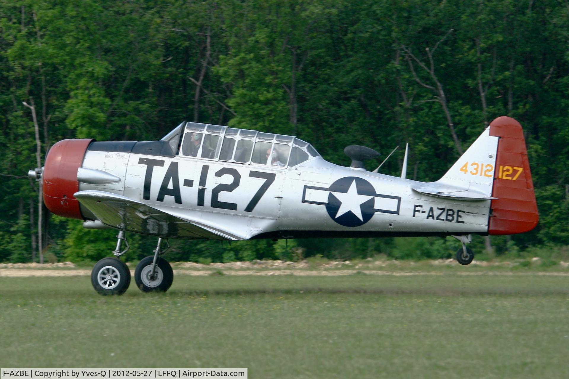 F-AZBE, North American AT-6C Harvard IIA C/N 88-12127, North American T-6C Texan, La Ferté-Alais Airfield (LFFQ) Air Show (Le Temps Des Hélices) 2012