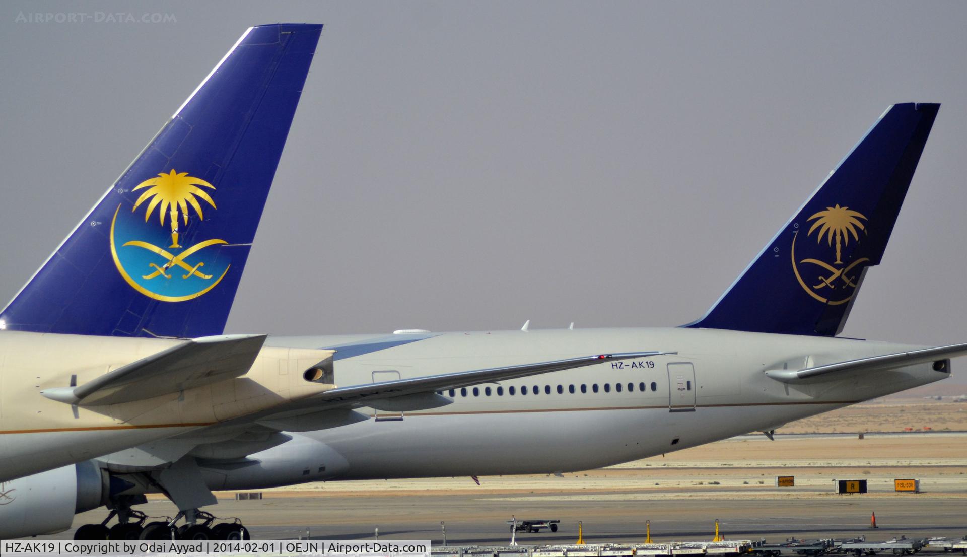 HZ-AK19, 2013 Boeing 777-368/ER C/N 41056, The Old and The New Logo
