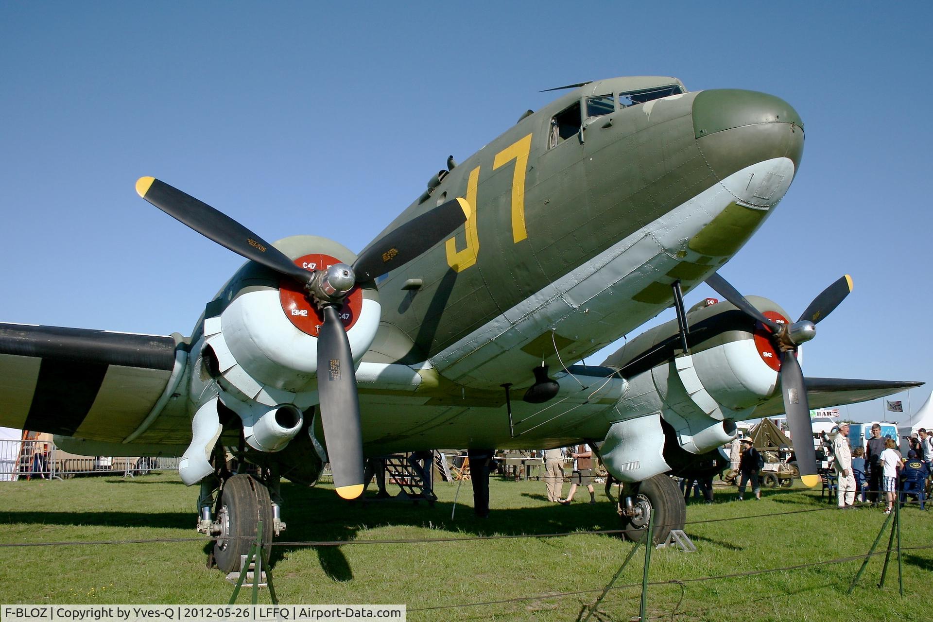 F-BLOZ, 1942 Douglas DC3C-S1C3G (C-47A-20-DK) C/N 13142, Douglas DC3, La Ferté Alais Airfield (LFFQ) Air show 2012