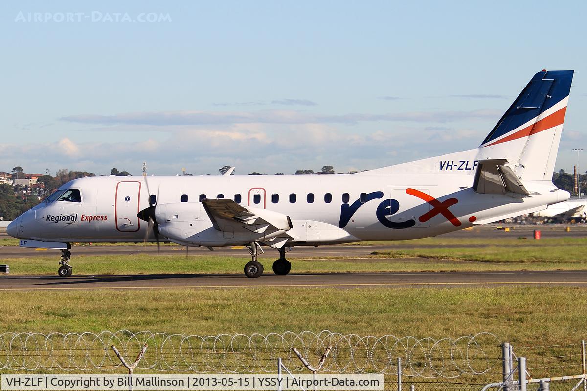 VH-ZLF, 1995 Saab 340B+ C/N 340B-374, TAXI TO 34L