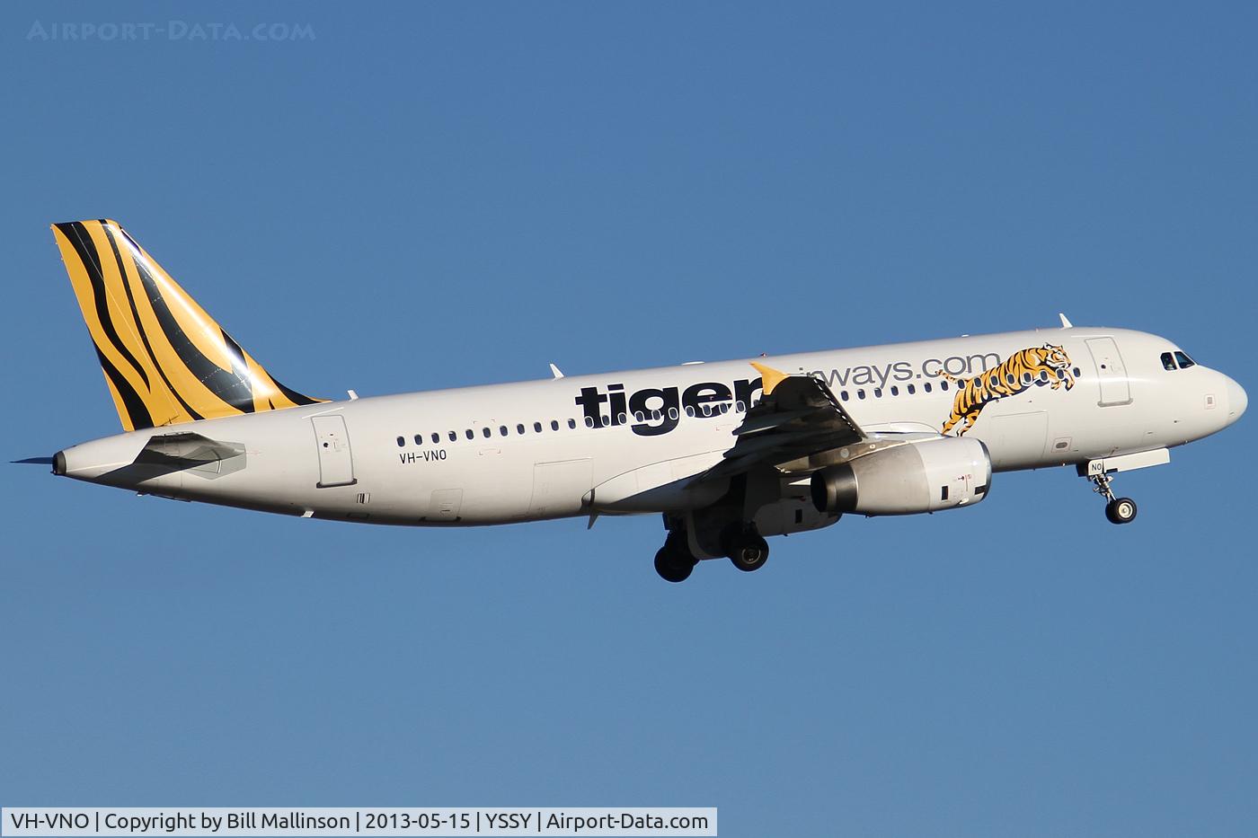 VH-VNO, 2009 Airbus A320-232 C/N 4053, AWAY FROM 34L