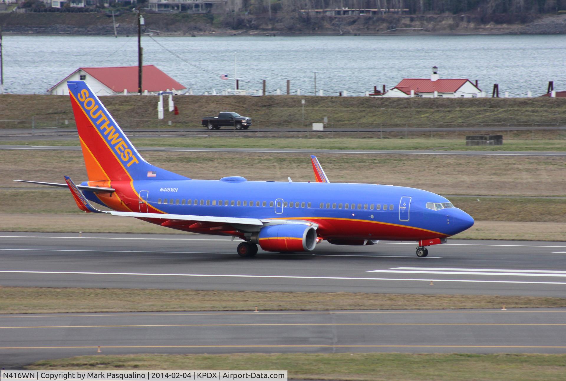 N416WN, 2001 Boeing 737-7H4 C/N 32453, Boeing 737-700