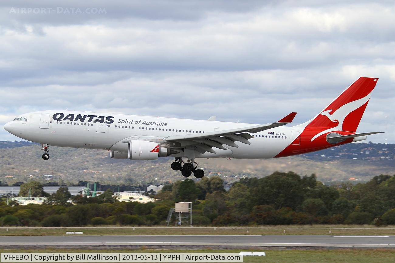 VH-EBO, 2010 Airbus A330-202 C/N 1169, FINALS T0 03