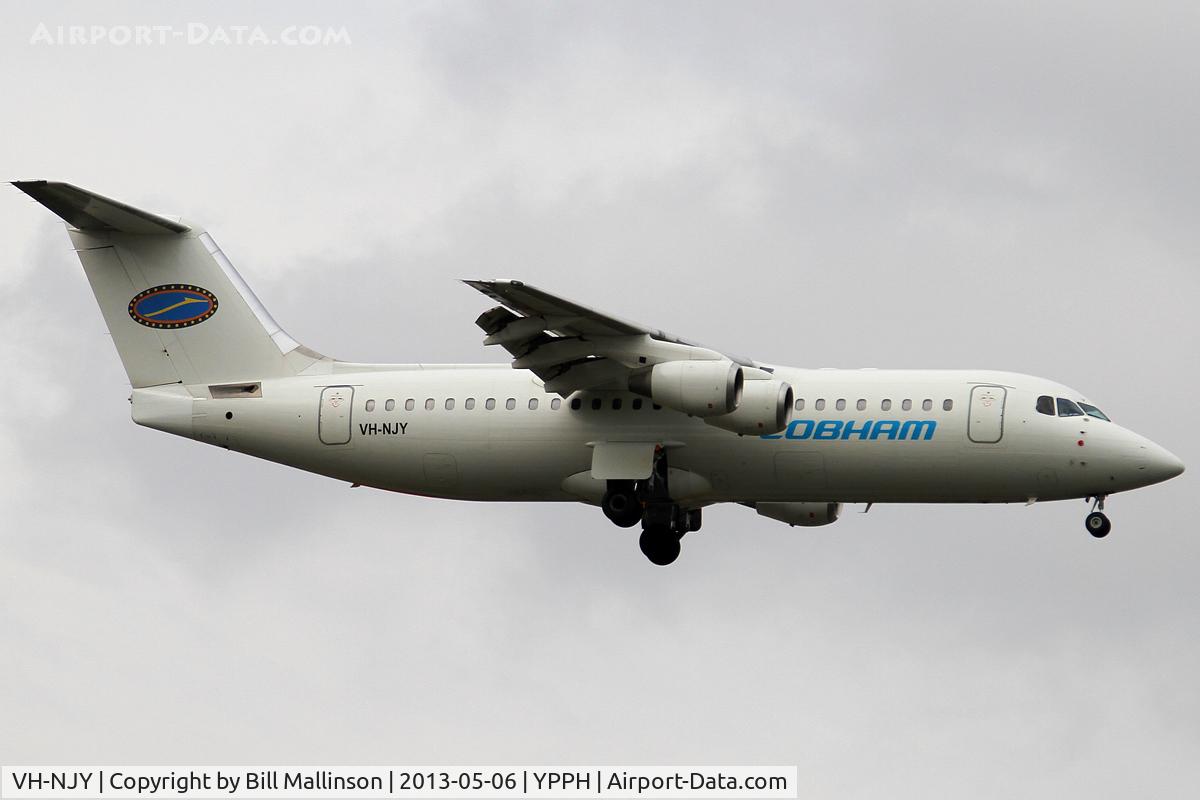 VH-NJY, 1982 British Aerospace BAe.146 CC.1 C/N E1005, FINALS TO 21