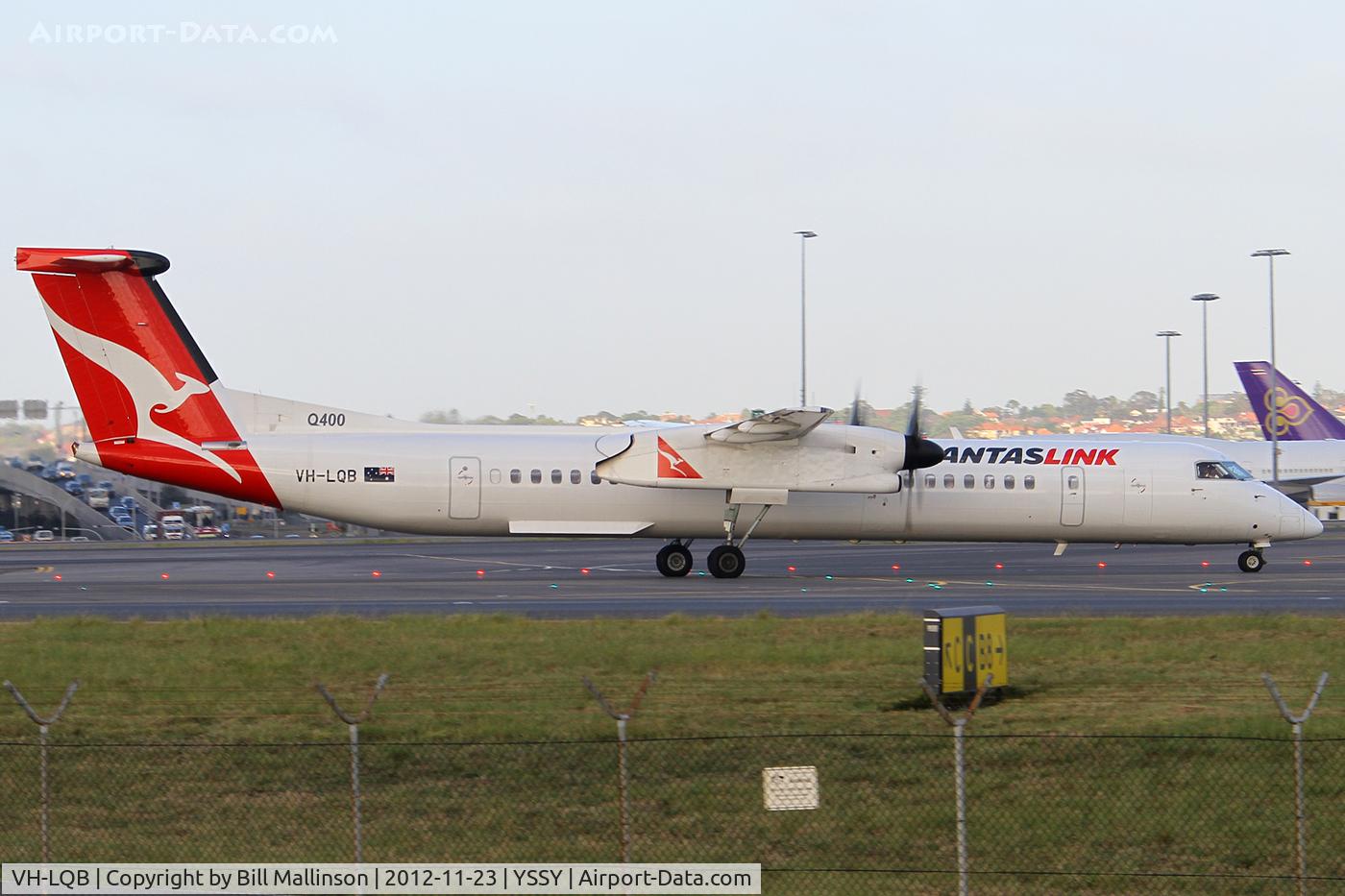 VH-LQB, 2010 Bombardier DHC-8-402 Dash 8 C/N 4343, TAXI FROM 34R